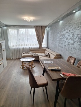1 soveværelse Tri chuchura - sever, Stara Zagora