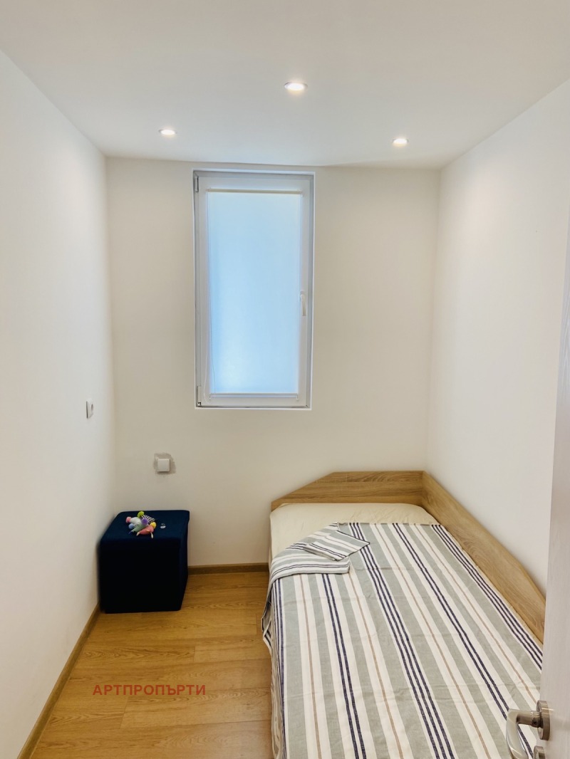 Kiadó  1 hálószoba Burgas , Slavejkov , 64 négyzetméter | 49252502 - kép [2]