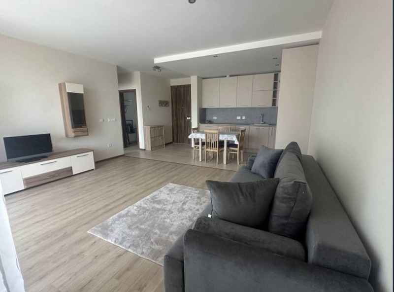 Дава под нем  2-стаен, град София, Хладилника •  760 EUR • ID 68239273 — holmes.bg - [1] 
