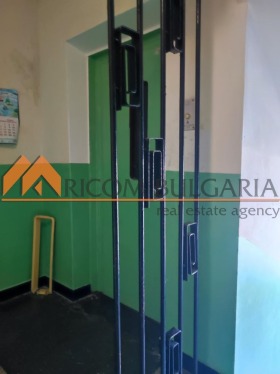 ���� ��� ���� 3-����� | Imot.bg � ����� ������ 14