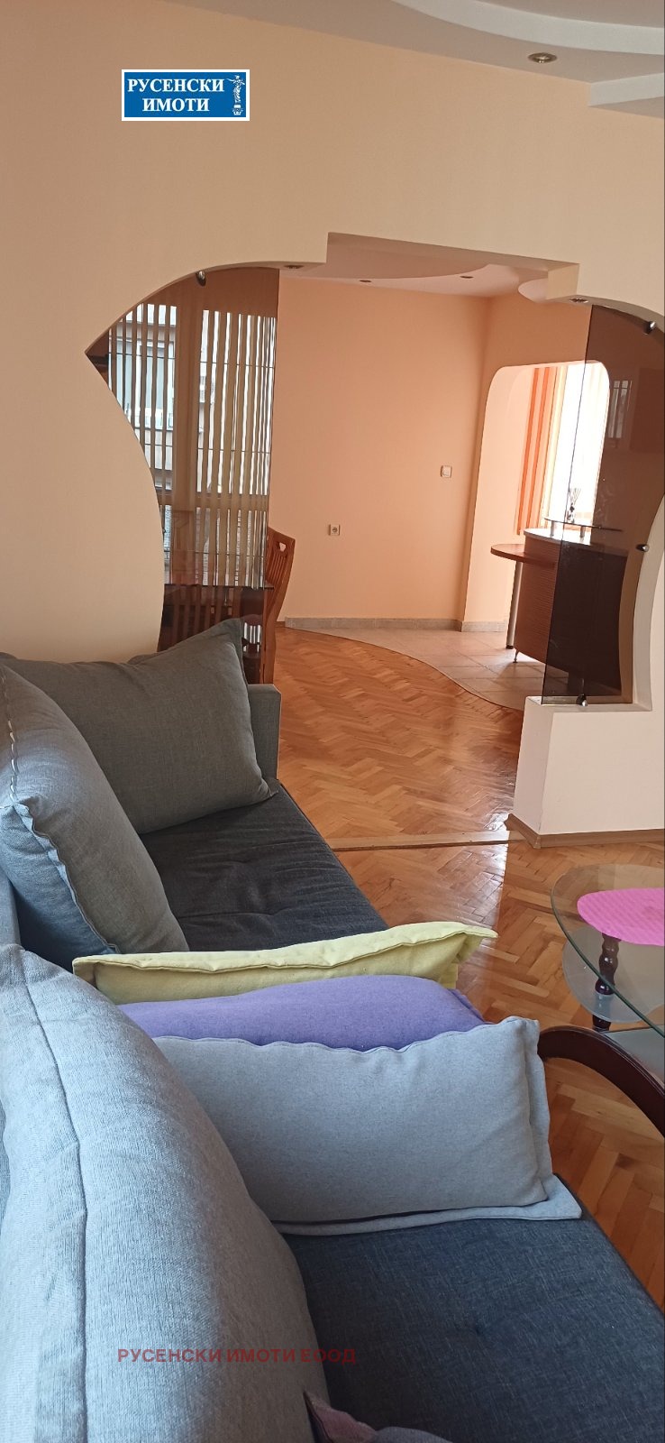 Дава под наем 3-СТАЕН, гр. Русе, Център, снимка 2 - Апартаменти - 54262451