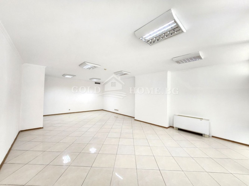 Дава под наем ОФИС, гр. Пловдив, Център, снимка 2 - Офиси - 53589430