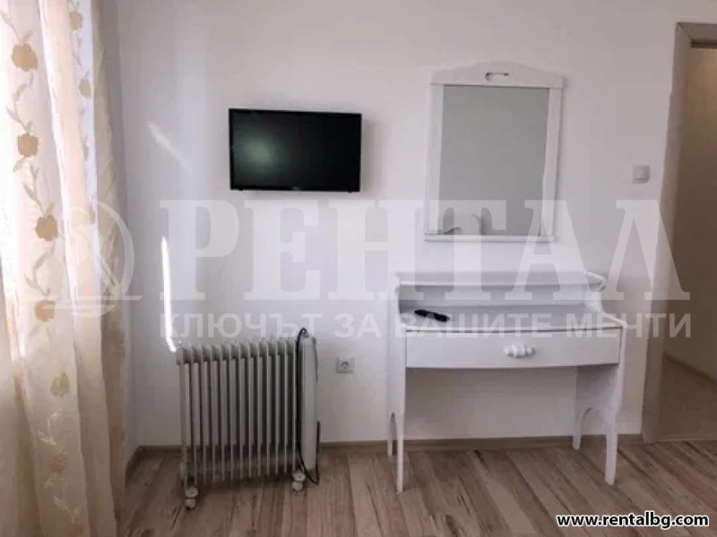 De inchiriat  1 dormitor Plovdiv , Țentâr , 70 mp | 76919143 - imagine [6]