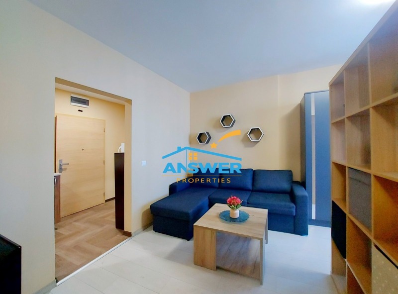 Дава под нем  3-стаен, град София, Студентски град •  650 € • ID 96612375 — holmes.bg - [1] 
