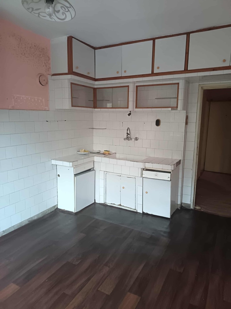 Da affittare  1 camera da letto Stara Zagora , Opalchenski , 64 mq | 61762781
