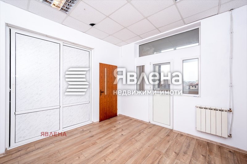 Kiralık  3 yatak odası Sofia , Centar , 140 metrekare | 87175707 - görüntü [4]
