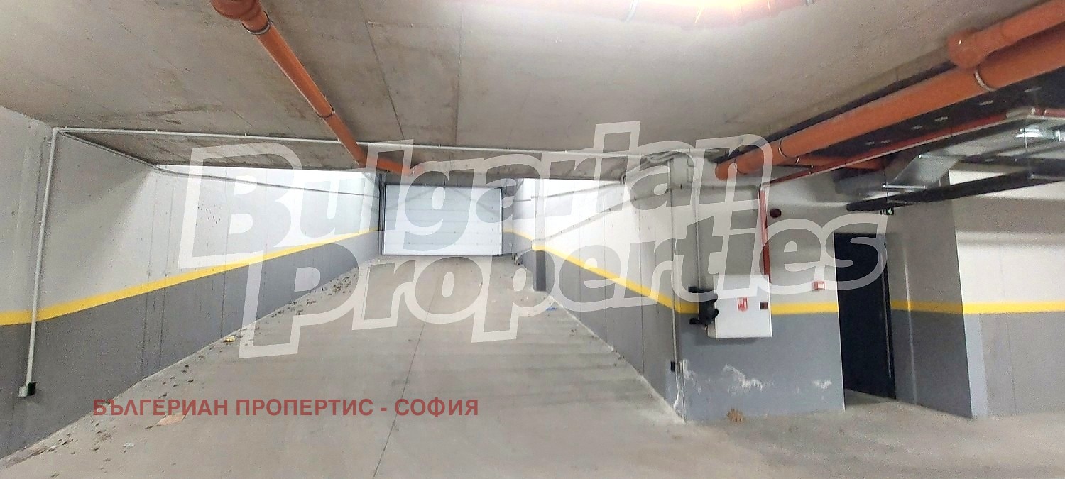 Дава под наем ГАРАЖ, ПАРКОМЯСТО, гр. София, Банишора, снимка 14 - Гаражи и паркоместа - 54291084