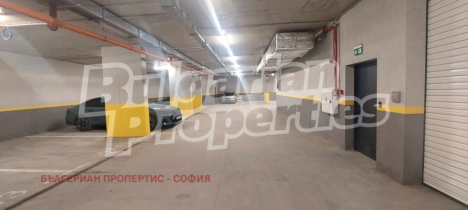 Дава под наем ГАРАЖ, ПАРКОМЯСТО, гр. София, Банишора, снимка 11 - Гаражи и паркоместа - 54291084