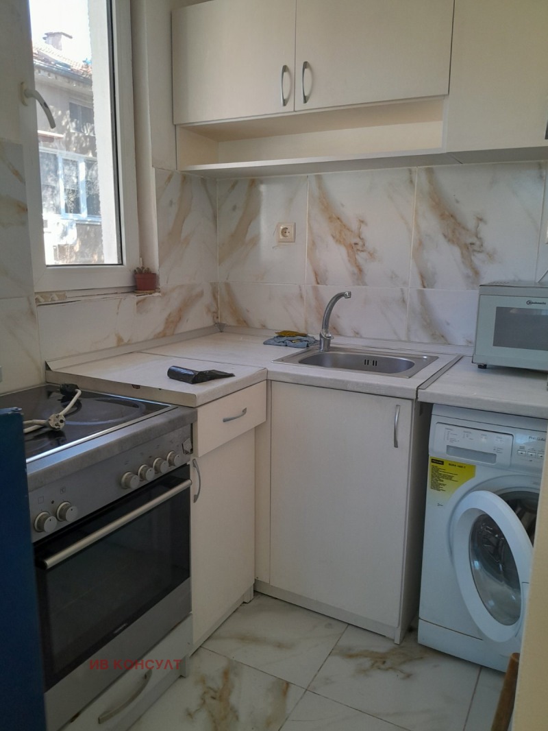 Da affittare  1 camera da letto Stara Zagora , Kazanski - iztok , 50 mq | 38864710