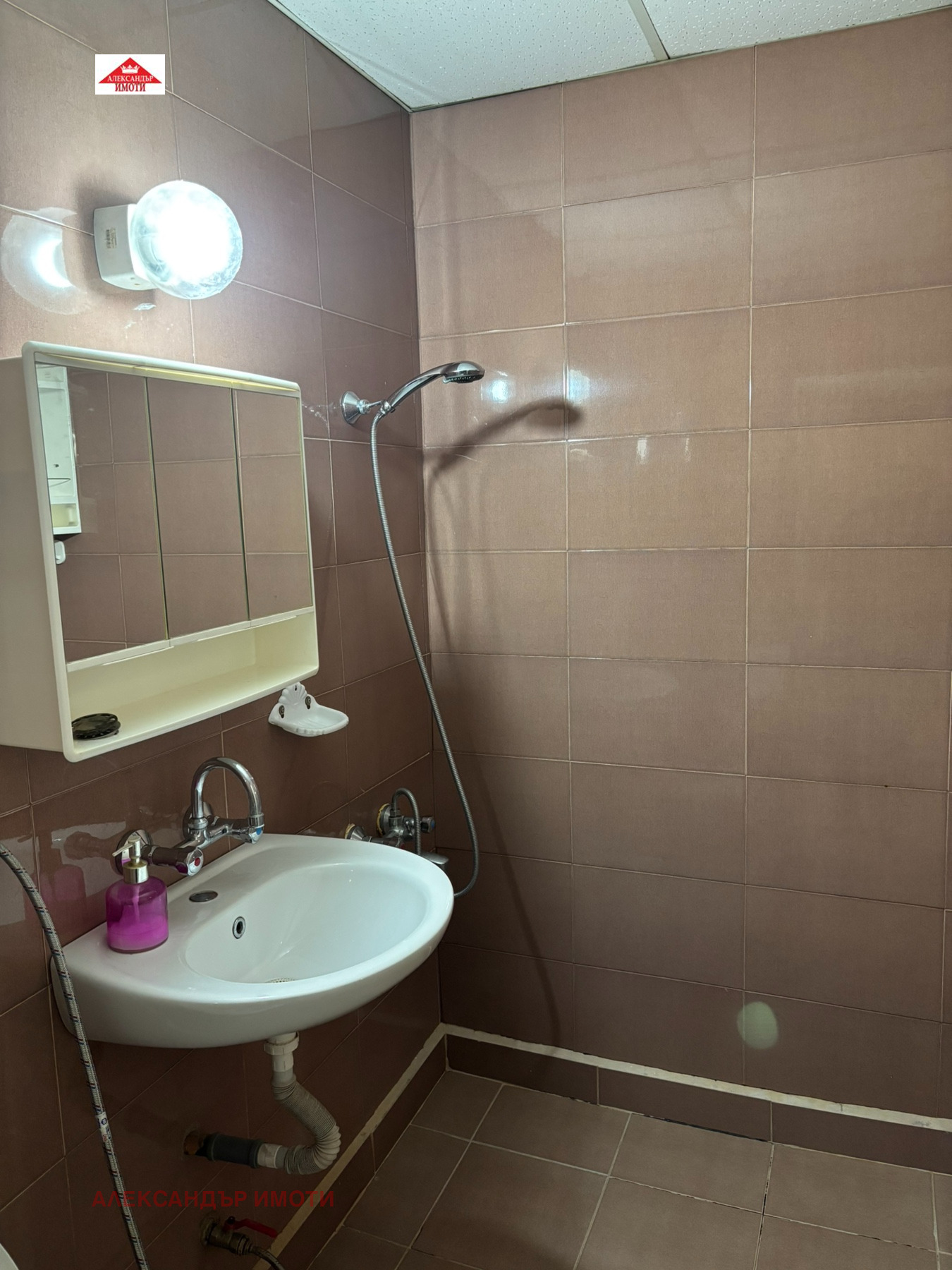 Дава под наем 2-СТАЕН, гр. София, Красна поляна 3, снимка 8 - Апартаменти - 53712236