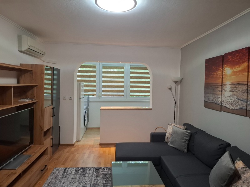 Zu vermieten  2 Schlafzimmer Plowdiw , Trakija , 70 qm | 16240022 - Bild [2]