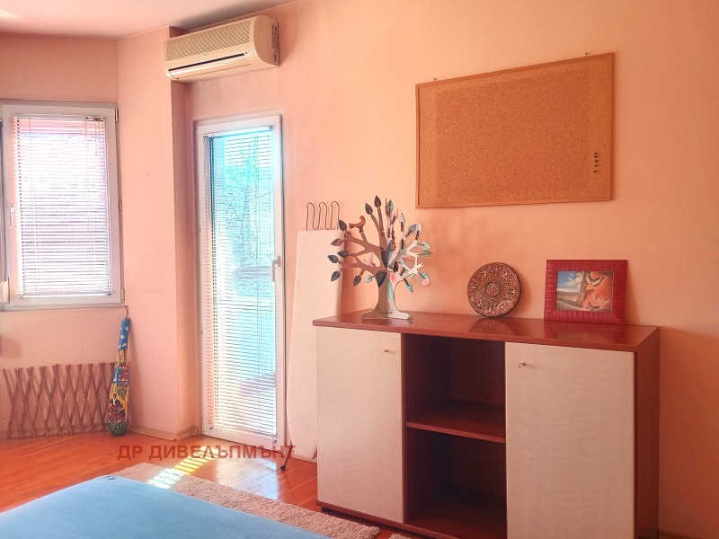Vuokrattavana  2 makuuhuonetta Sofia , Ljulin 5 , 103 neliömetriä | 48005861 - kuva [8]