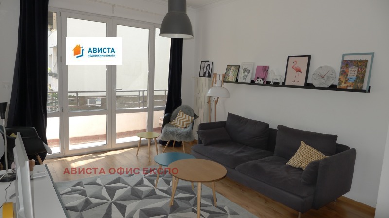 Под наем 3-СТАЕН, град София, Център • 800 € • 17519113 — Holmes.bg