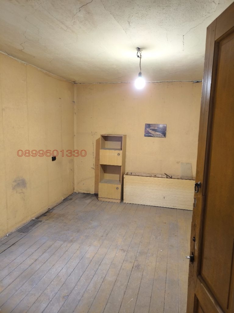 Дава под наем СКЛАД, гр. София, Център