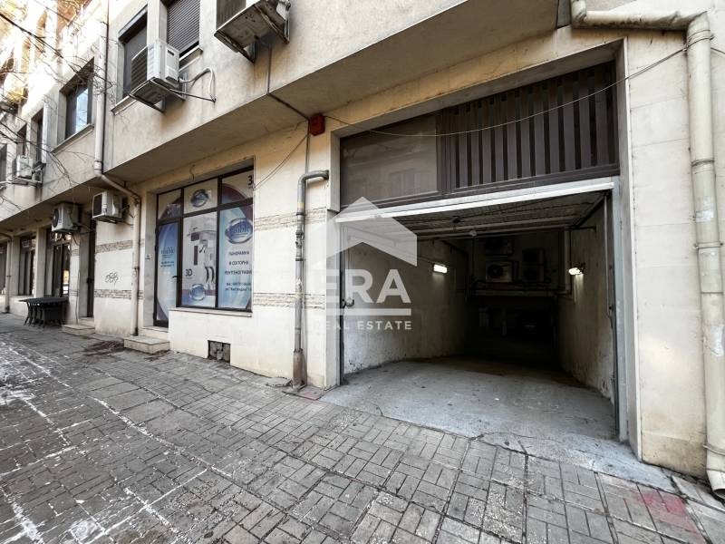 Дава под наем ГАРАЖ, ПАРКОМЯСТО, гр. Варна, Окръжна болница-Генерали, снимка 6 - Гаражи и паркоместа - 53082199