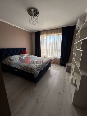 2 Schlafzimmer m-t Ewksinograd, Warna 7