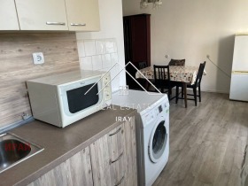 2 slaapkamers Tri tsjutsjura - jug, Stara Zagora