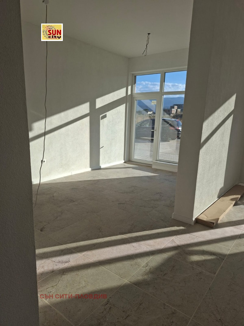 Дава под наем ОФИС, гр. Пловдив, Христо Смирненски, снимка 2 - Офиси - 52985569