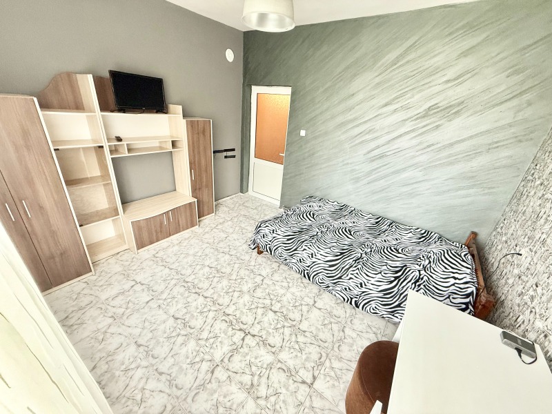 Do wynajęcia  Piętro domu Sofia , Wolujak , 90 mkw | 21204045 - obraz [3]