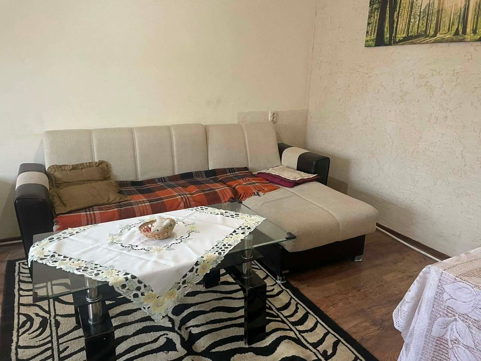 Дава под наем ЕТАЖ ОТ КЪЩА, гр. София, Модерно предградие