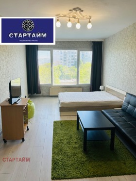Studie Mladost 3, Sofia 14