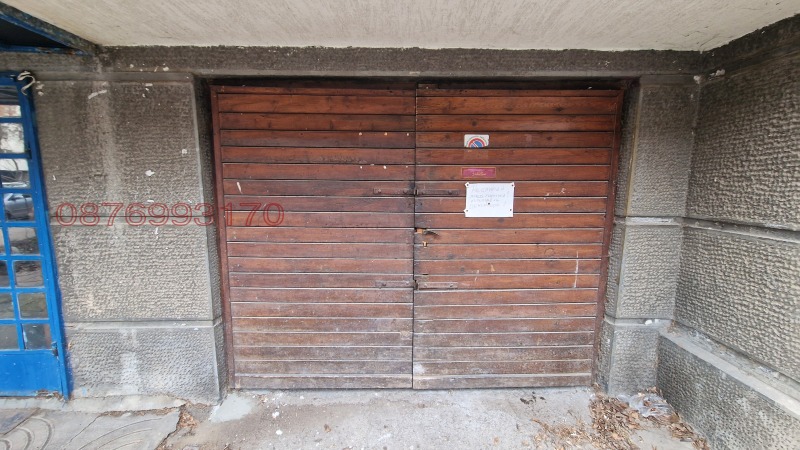 Дава под наем ГАРАЖ, ПАРКОМЯСТО, гр. София, Банишора, снимка 3 - Гаражи и паркоместа - 53470976