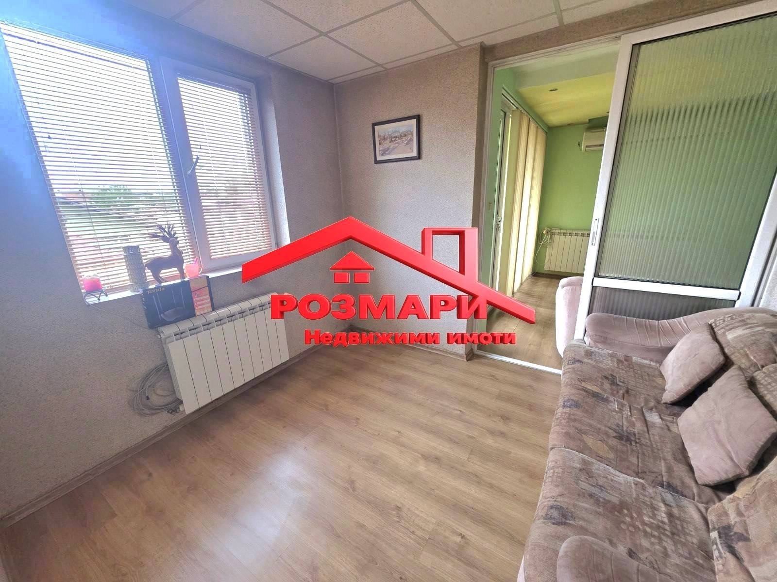 Дава под наем 3-СТАЕН, гр. Русе, Родина 3, снимка 2 - Апартаменти - 56517404