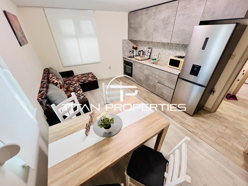 A louer  1 chambre Bourgas , Tsentar , 45 m² | 58449960