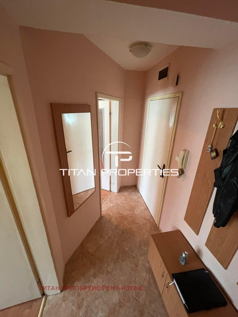 Дава под наем 2-СТАЕН, гр. Бургас, Възраждане, снимка 4 - Апартаменти - 53197206