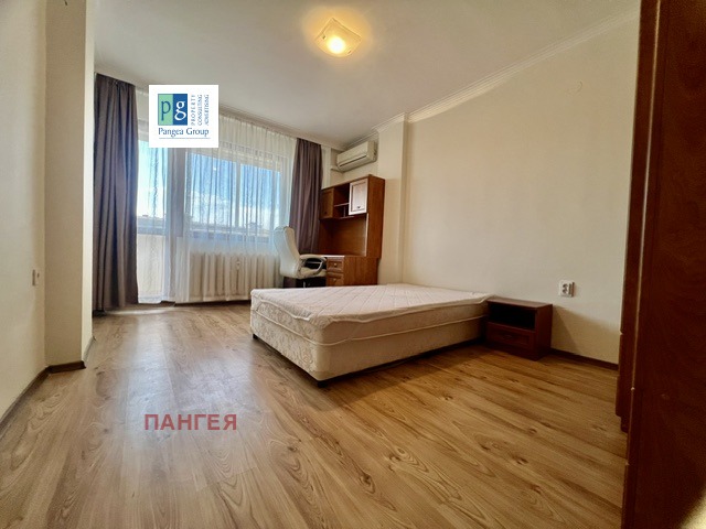 Дава под наем 3-СТАЕН, гр. София, Оборище, снимка 11 - Апартаменти - 54826925