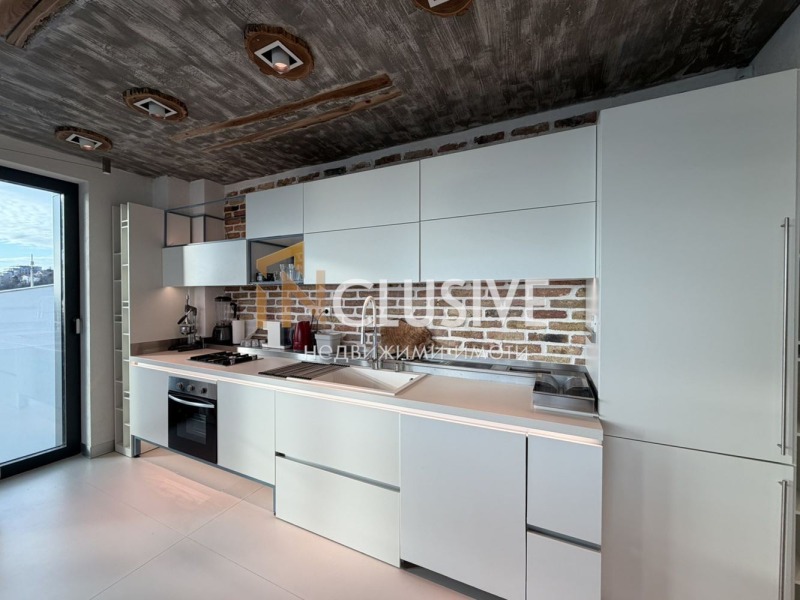 Дава под наем 4-СТАЕН, гр. Варна, Свети Никола, снимка 2 - Апартаменти - 53119060