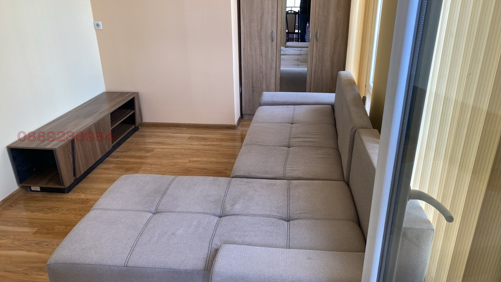 Дава под наем 3-СТАЕН, гр. София, Център, снимка 2 - Апартаменти - 53873639