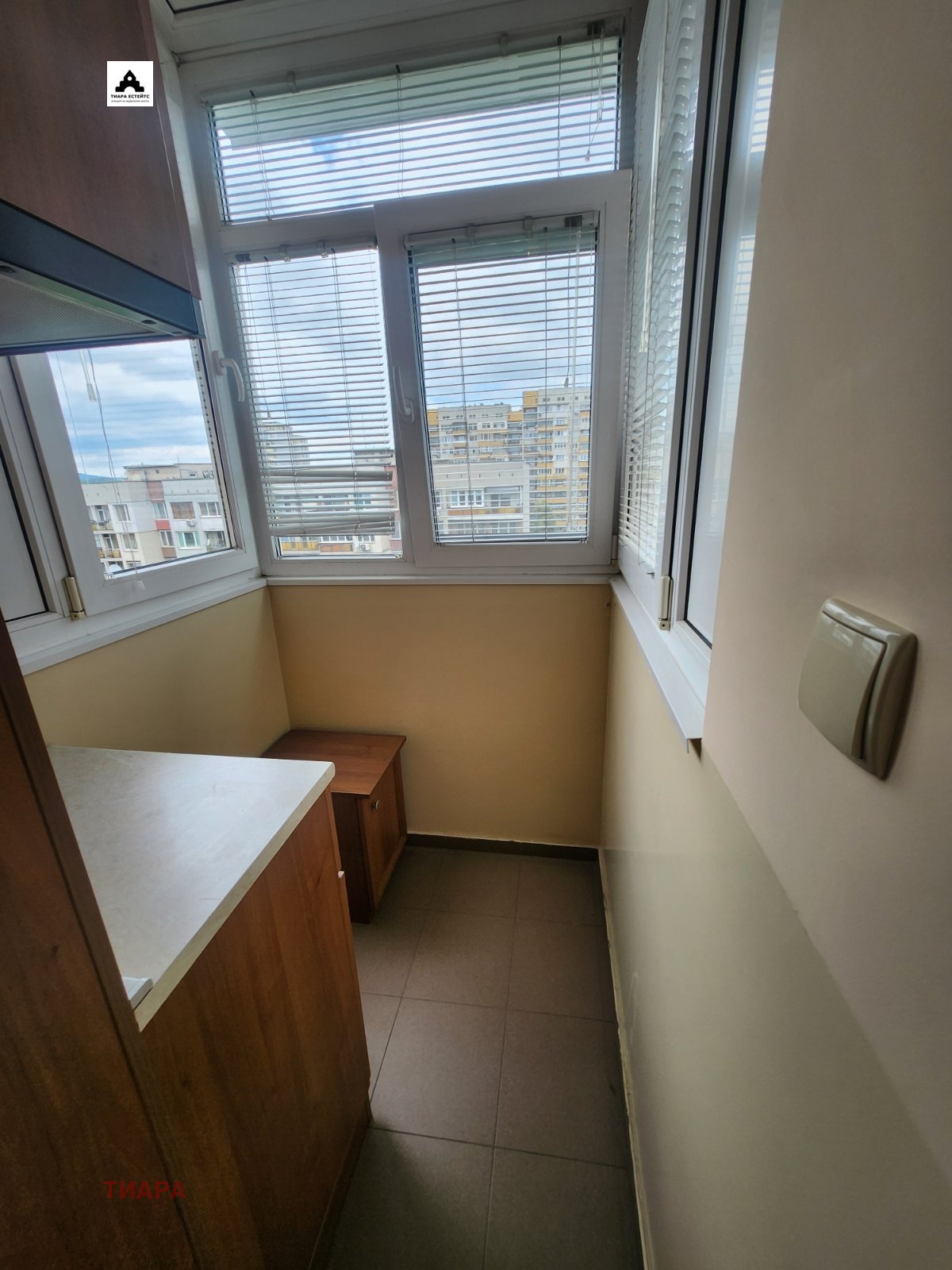 Дава под наем 3-СТАЕН, гр. София, Света Троица, снимка 7 - Апартаменти - 54913071