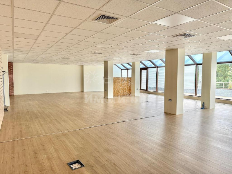 Дава под Наем ОФИС в град София, Студентски град - 548 кв.м / 4 655 € » 9 104.39 лв., ИМОТИ БГ