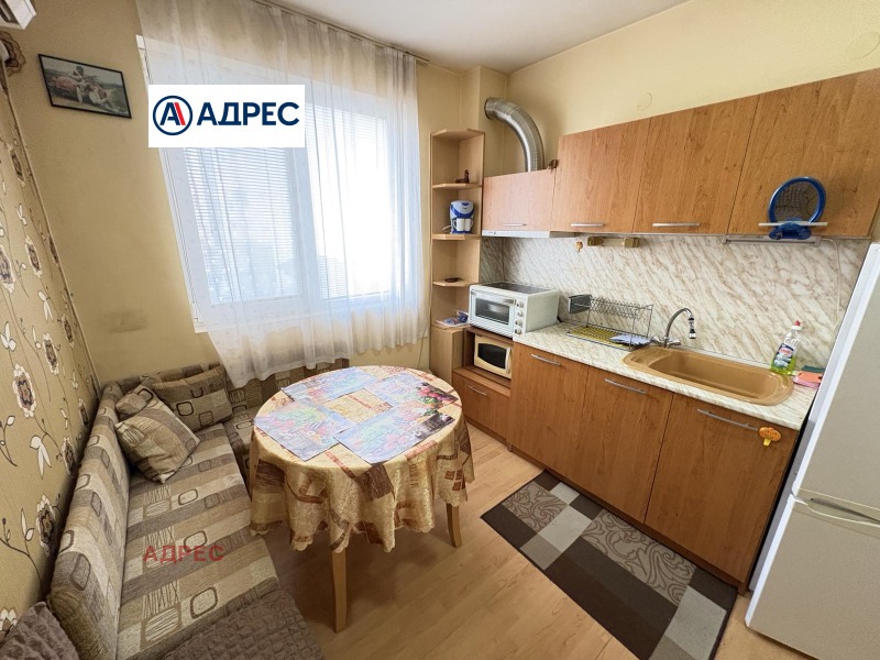 Do wynajęcia  1 sypialnia Warna , Kolchozen pazar , 48 mkw | 57399354 - obraz [6]
