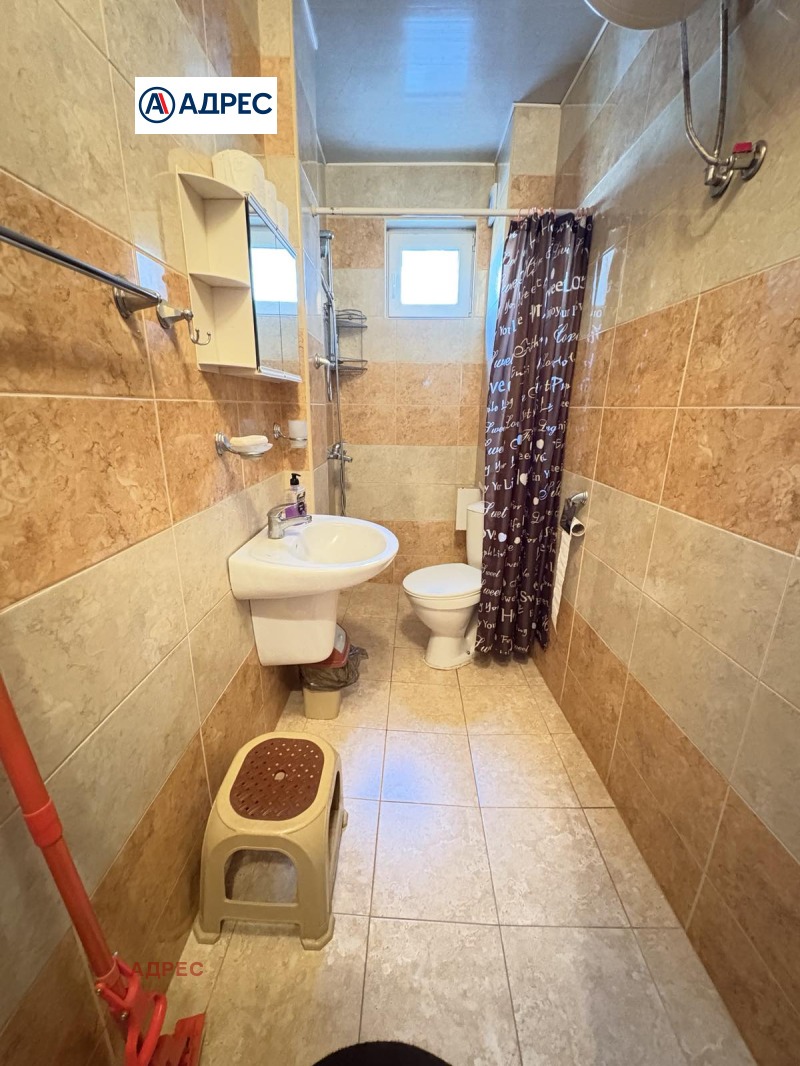 Do wynajęcia  1 sypialnia Warna , Kolchozen pazar , 48 mkw | 57399354 - obraz [5]