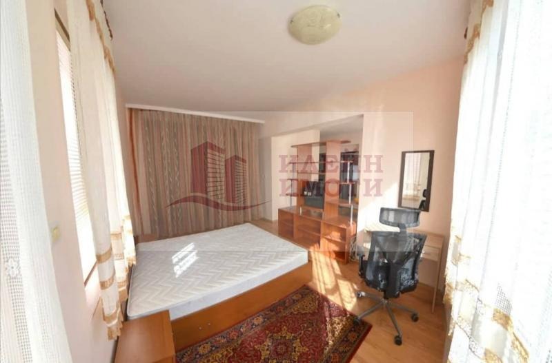 Zu vermieten  1 Schlafzimmer Ruse , Zentar , 60 qm | 68781739 - Bild [8]