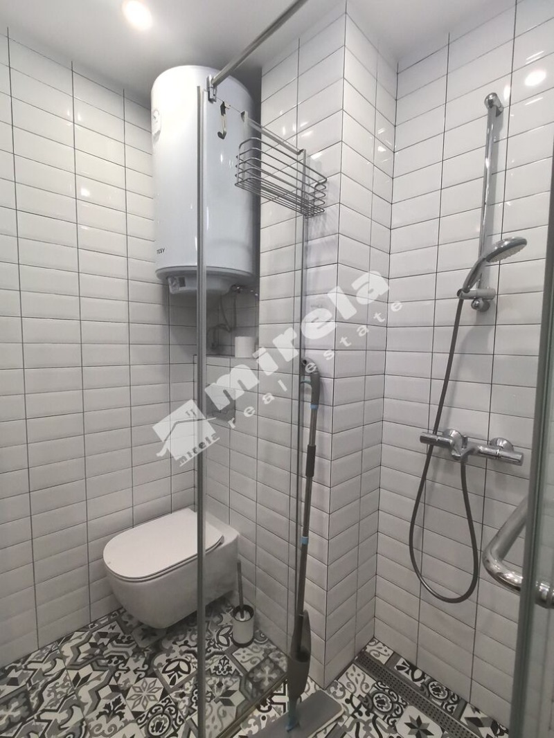 Дава под наем 2-СТАЕН, гр. Ямбол, Център, снимка 13 - Апартаменти - 53334947