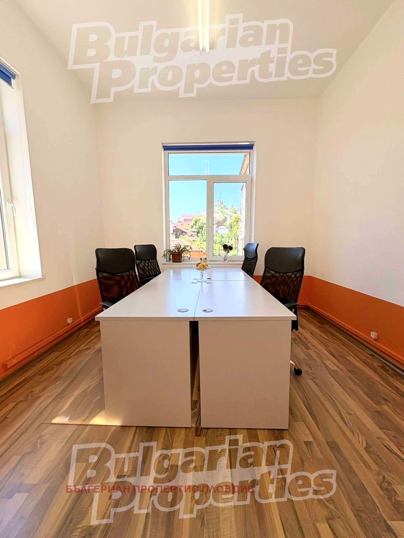 Da affittare  Ufficio Plovdiv , Tsentar , 170 mq | 47028037 - Immagine [15]