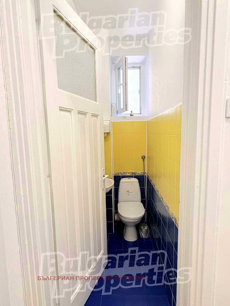 Da affittare  Ufficio Plovdiv , Tsentar , 170 mq | 47028037 - Immagine [14]