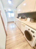 Под наем АТЕЛИЕ, ТАВАН, град София, Център • 750 € • 65975885 — Holmes.bg
