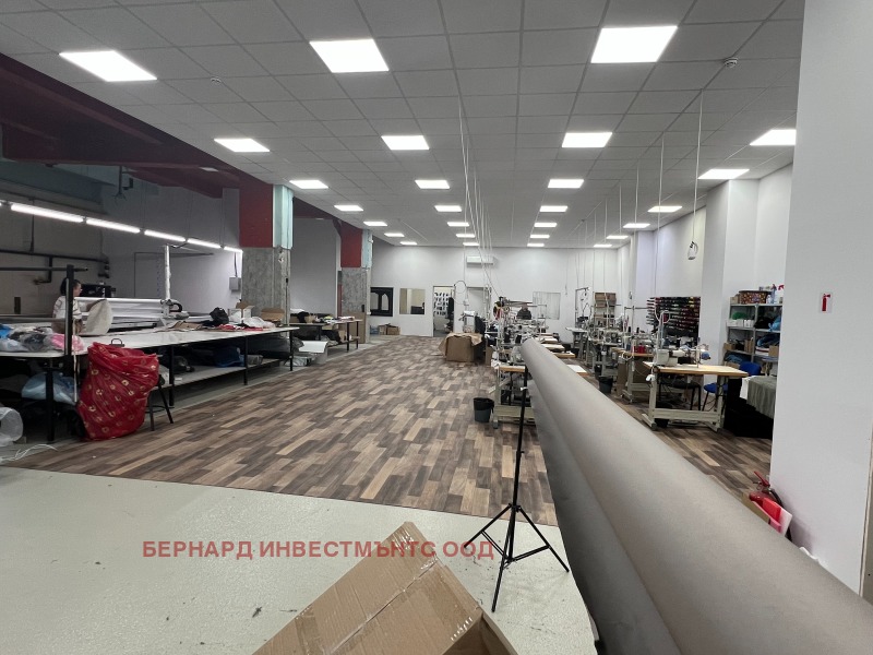 Дава под наем  Пром. помещение град София , Гео Милев , 548 кв.м | 69936193 - изображение [5]