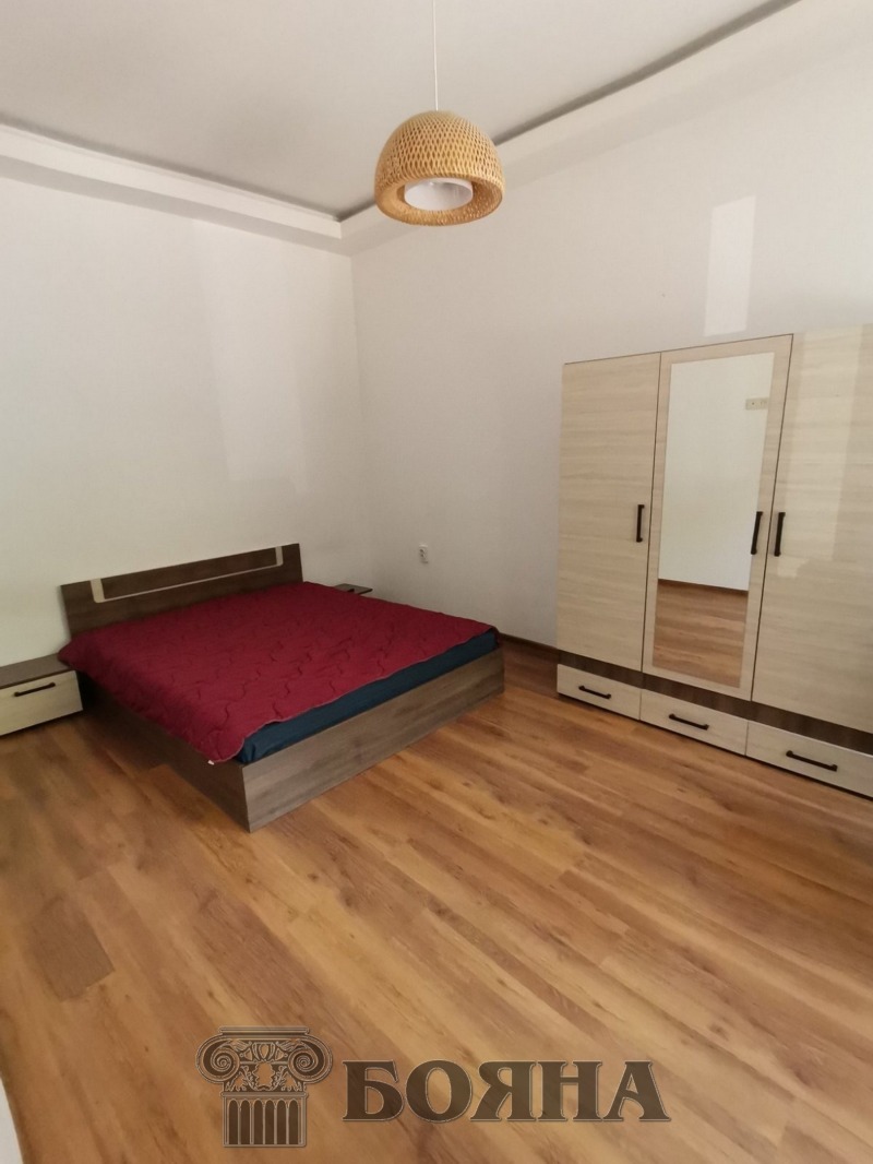 De inchiriat  1 dormitor Ruse , Țentâr , 65 mp | 87475929 - imagine [6]