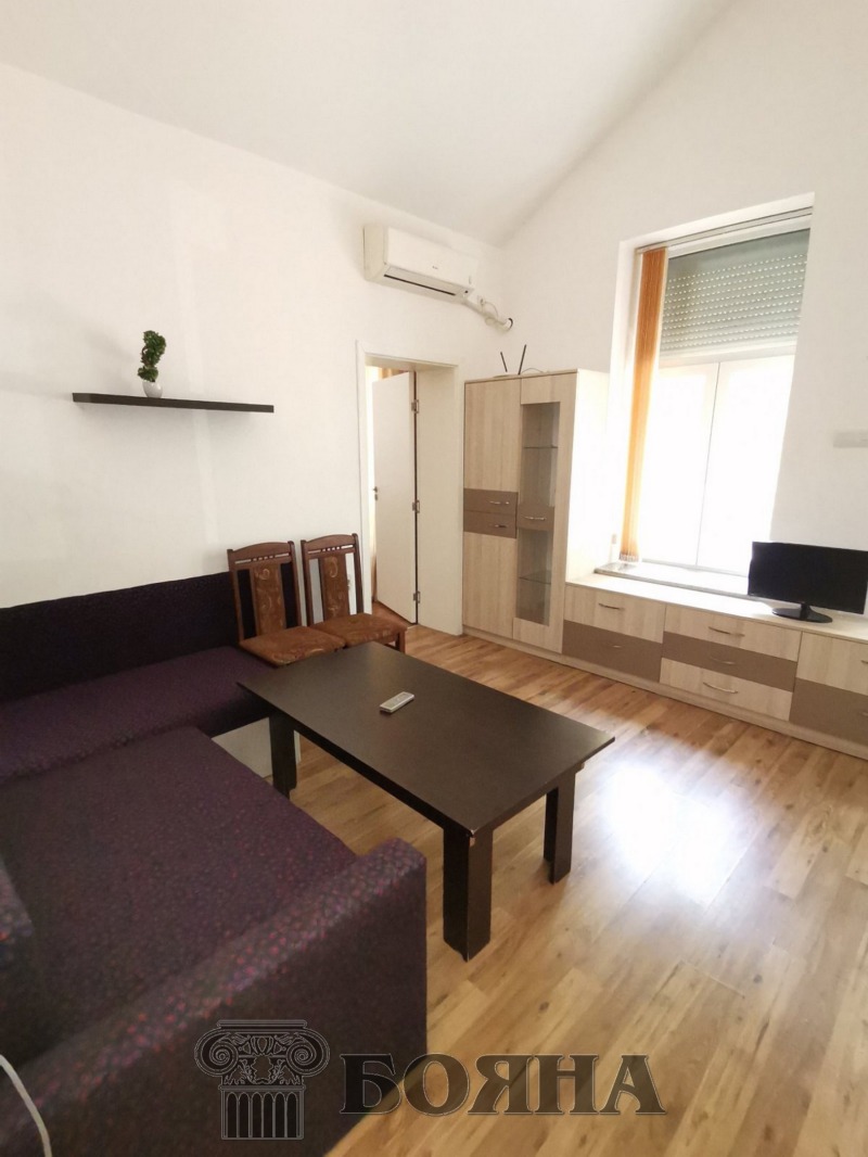 De inchiriat  1 dormitor Ruse , Țentâr , 65 mp | 87475929 - imagine [2]