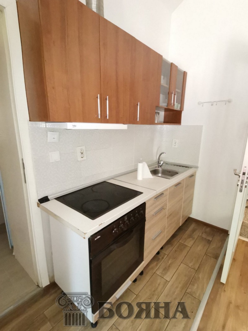 De inchiriat  1 dormitor Ruse , Țentâr , 65 mp | 87475929 - imagine [3]
