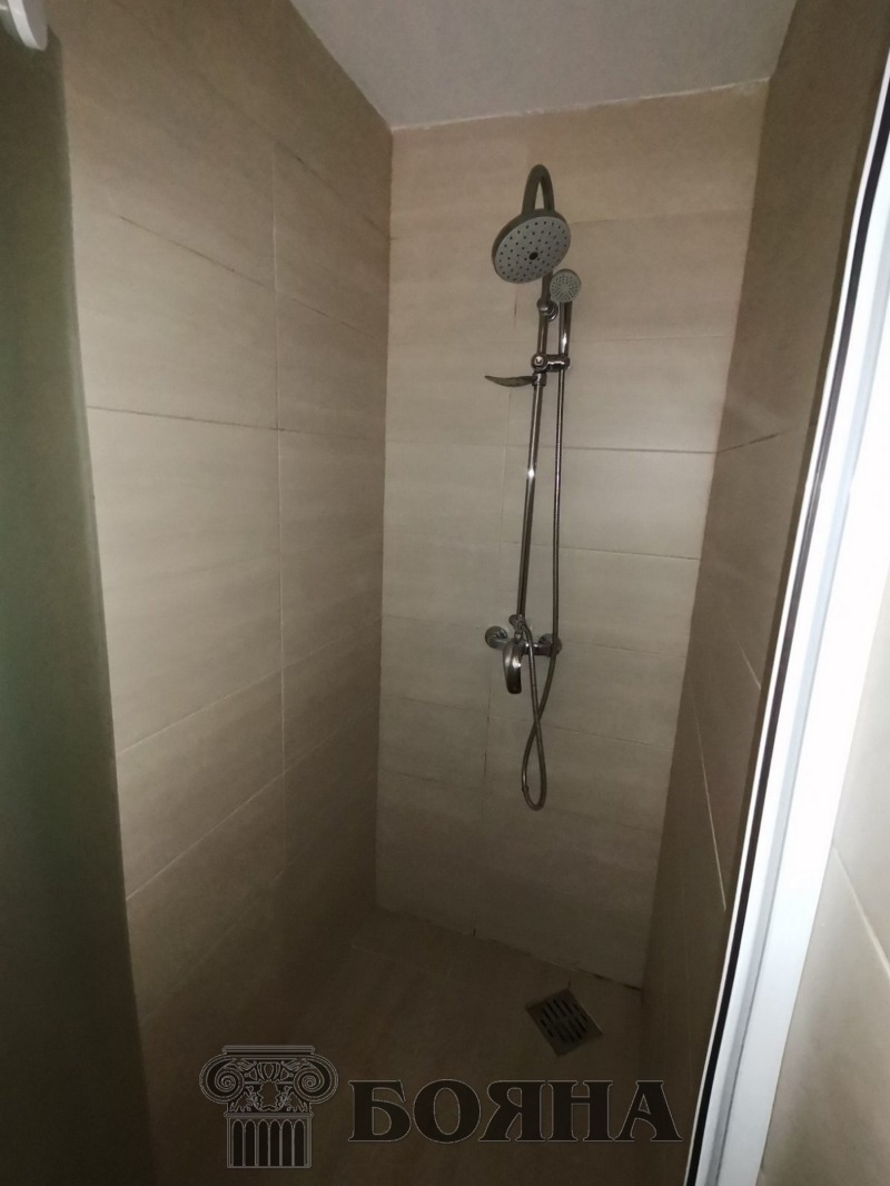 De inchiriat  1 dormitor Ruse , Țentâr , 65 mp | 87475929 - imagine [7]