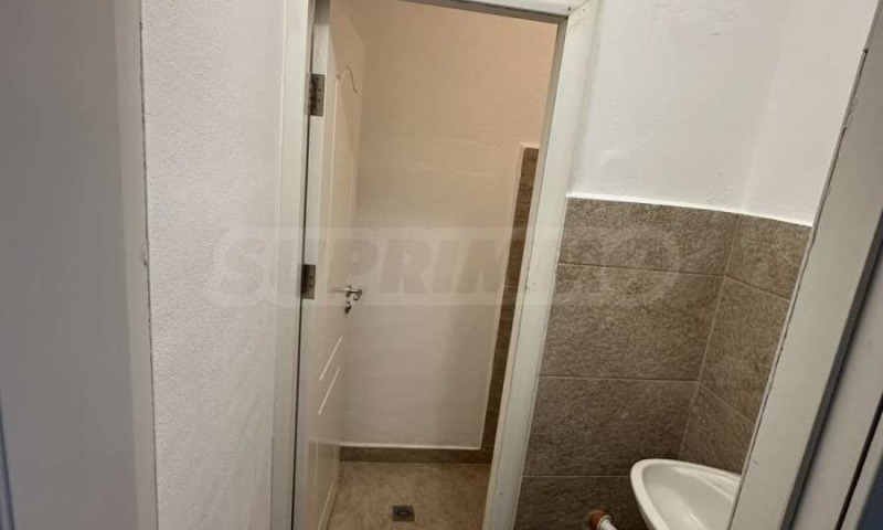 Дава под наем СКЛАД, гр. Варна, Изгрев, снимка 11 - Складове - 53130116