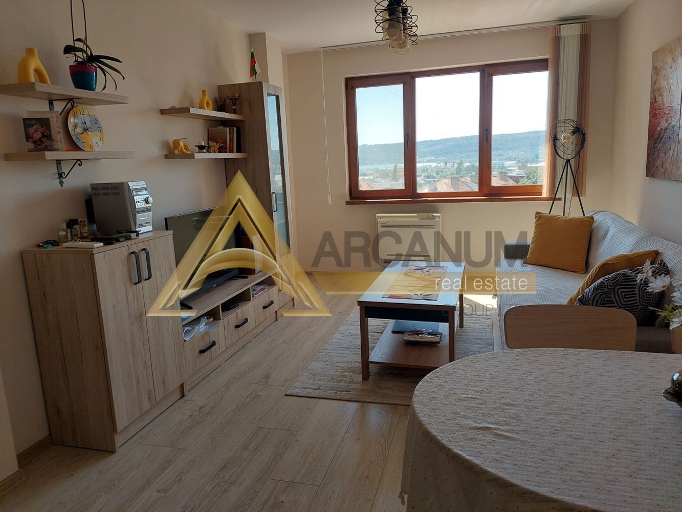 Дава под наем 2-СТАЕН, гр. Варна, Бизнес хотел, снимка 5 - Апартаменти - 53897085