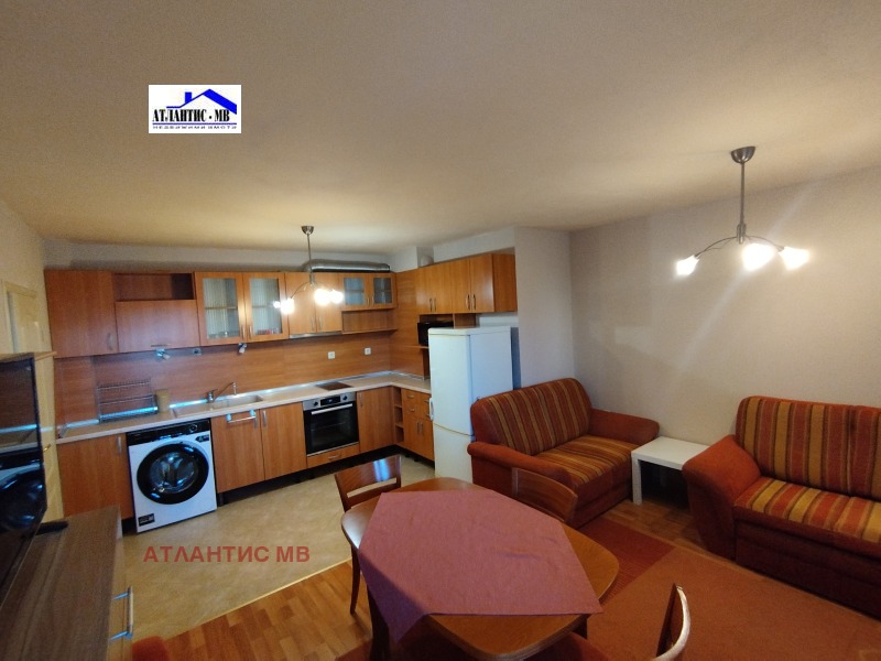 Zu vermieten  1 Schlafzimmer Warna , Tschataldscha , 70 qm | 42858466