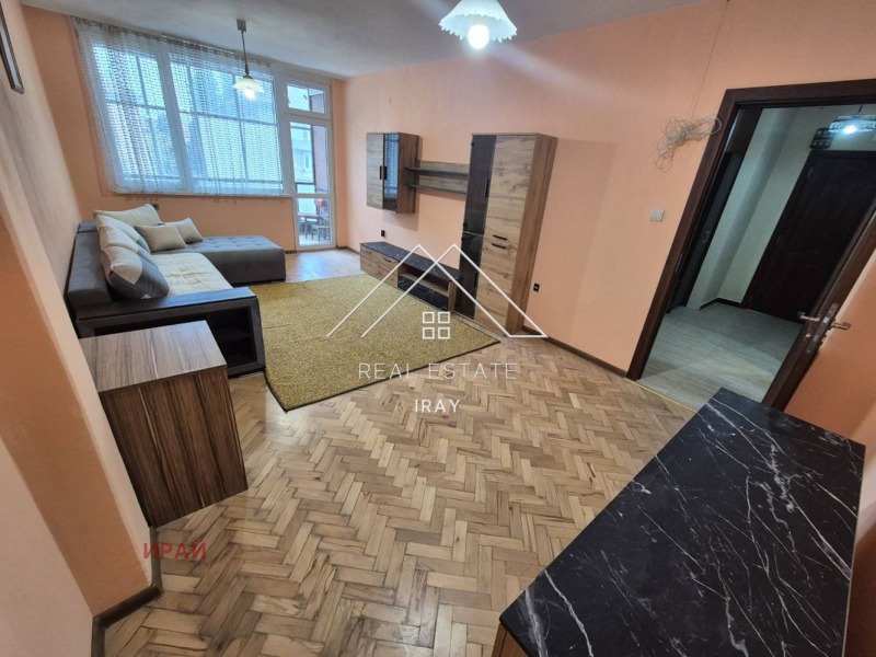 Kiadó  2 hálószobás Stara Zagora , Centar , 80 négyzetméter | 45747385